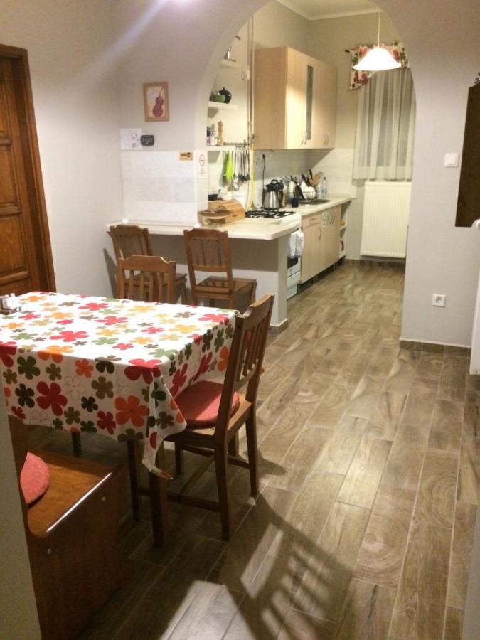 Rigo Lak Lägenhet Miskolc Exteriör bild